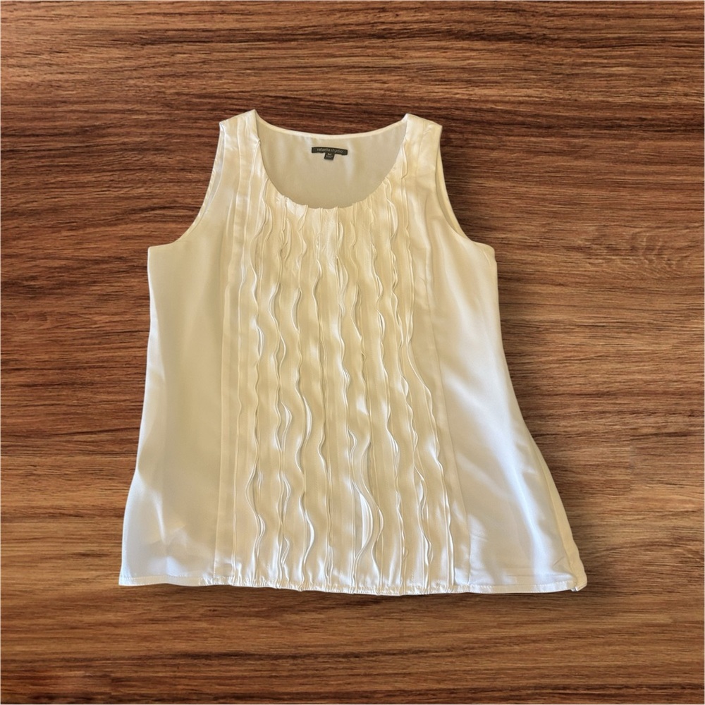 Rafaela Studio Cottagecore Ruffle White Sleeveless Blouse Tank Top Size M NWT - Picture 3 of 8